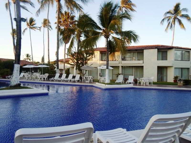 Cabo Blanco Hotel And Marina Барра-де-Навидад Экстерьер фото